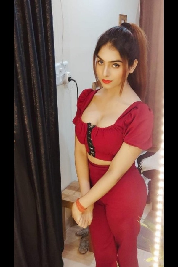  call girls service in Chawri Bazar